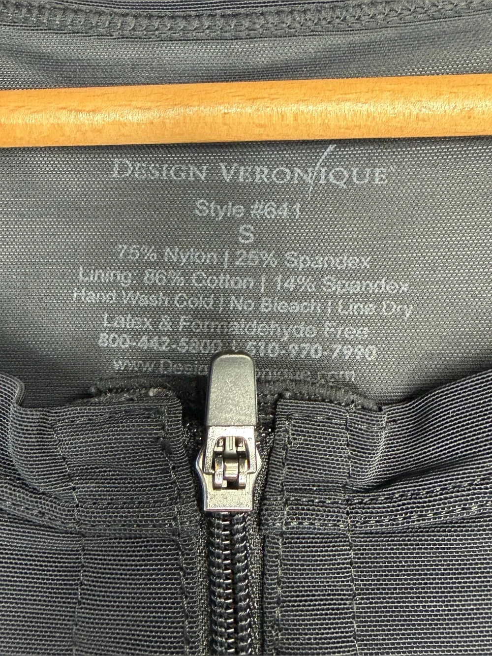 design Veronique features front